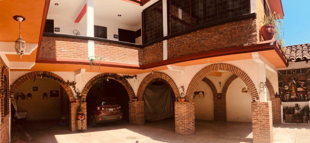 Hotel La Gran Manzana Zacatlan Exterior photo